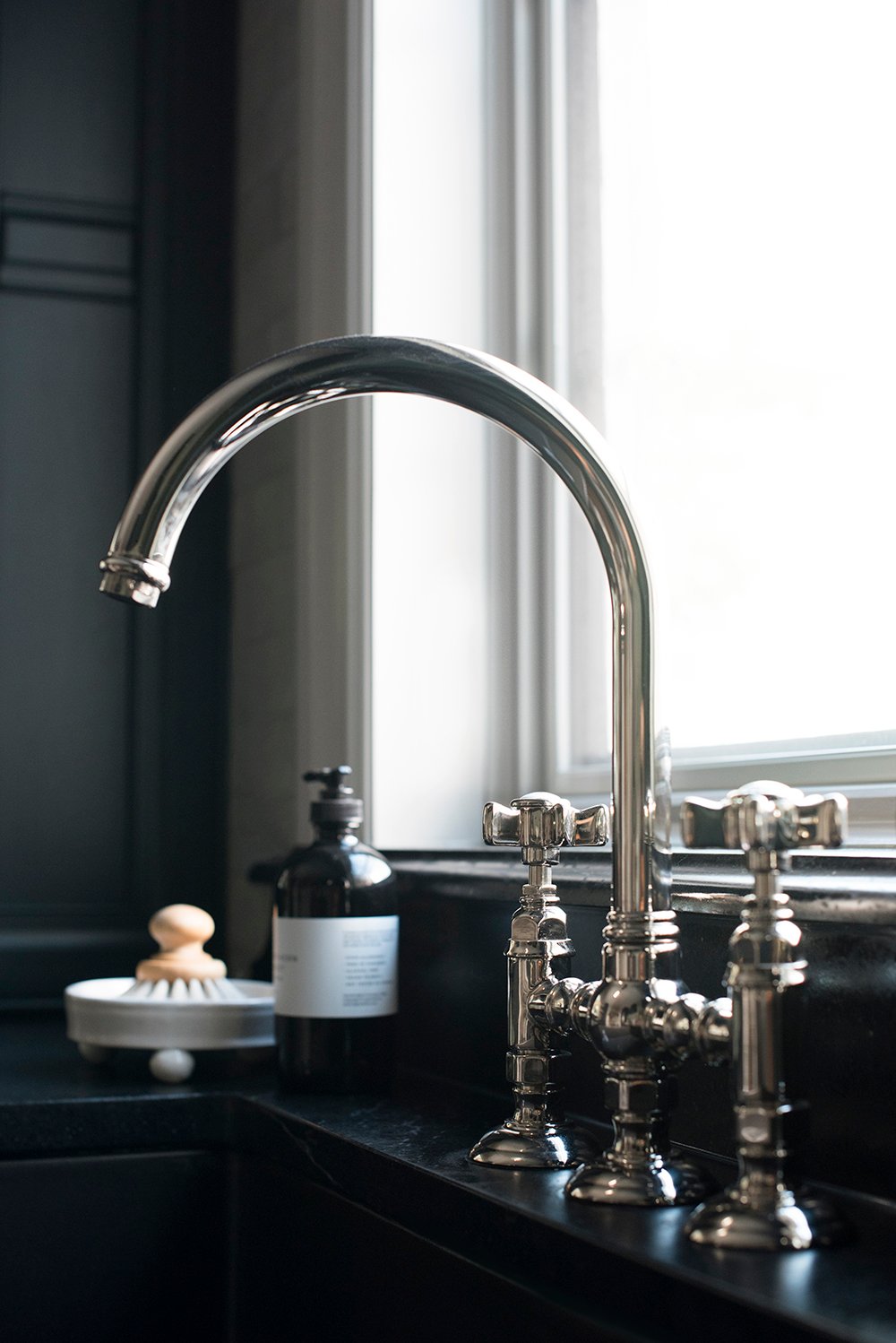 Our Dark & Moody Kitchen Reveal - roomfortuesday.com