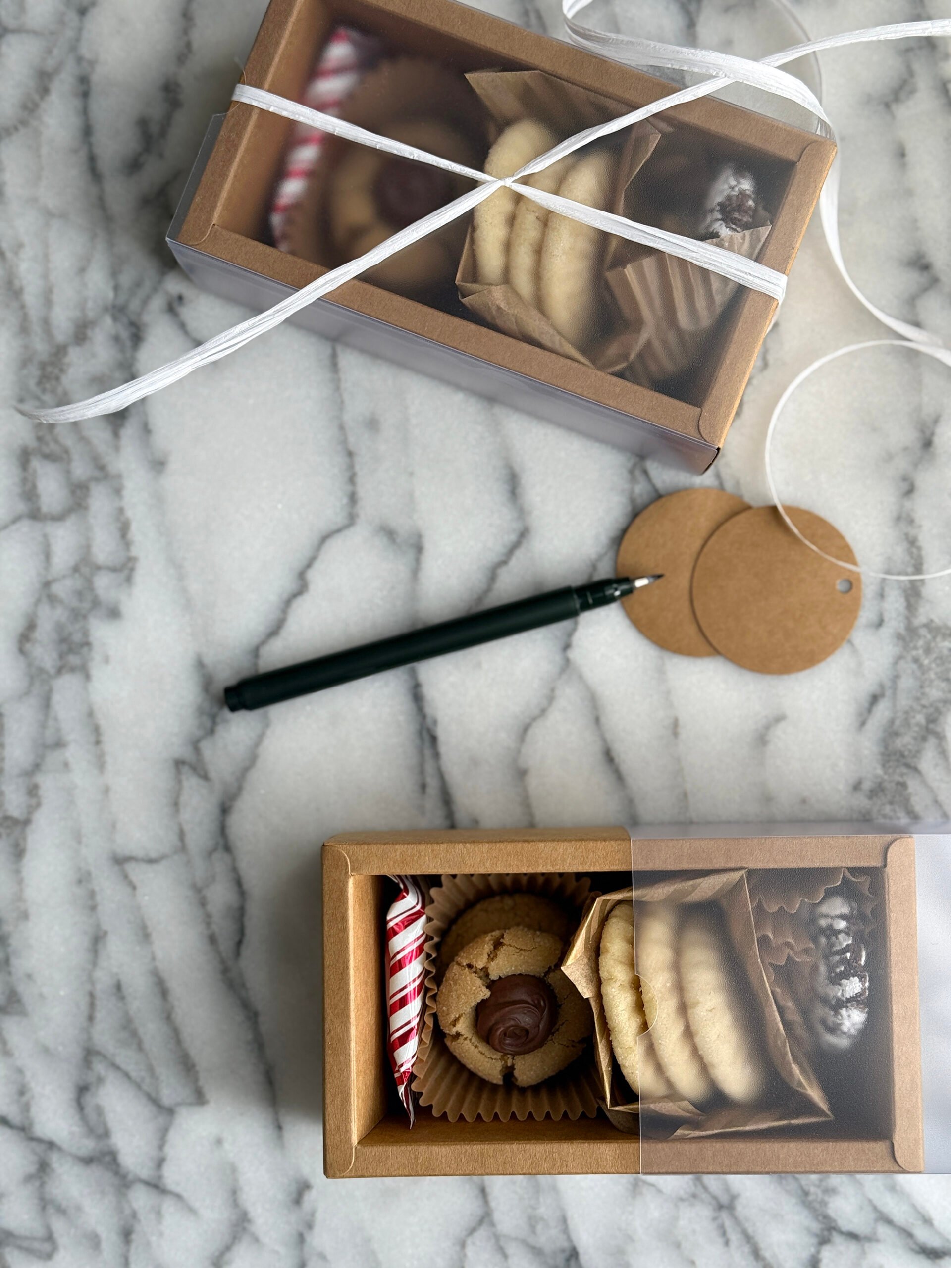 Classic Holiday Cookie Boxes & Packaging Ideas - roomfortuesday.com
