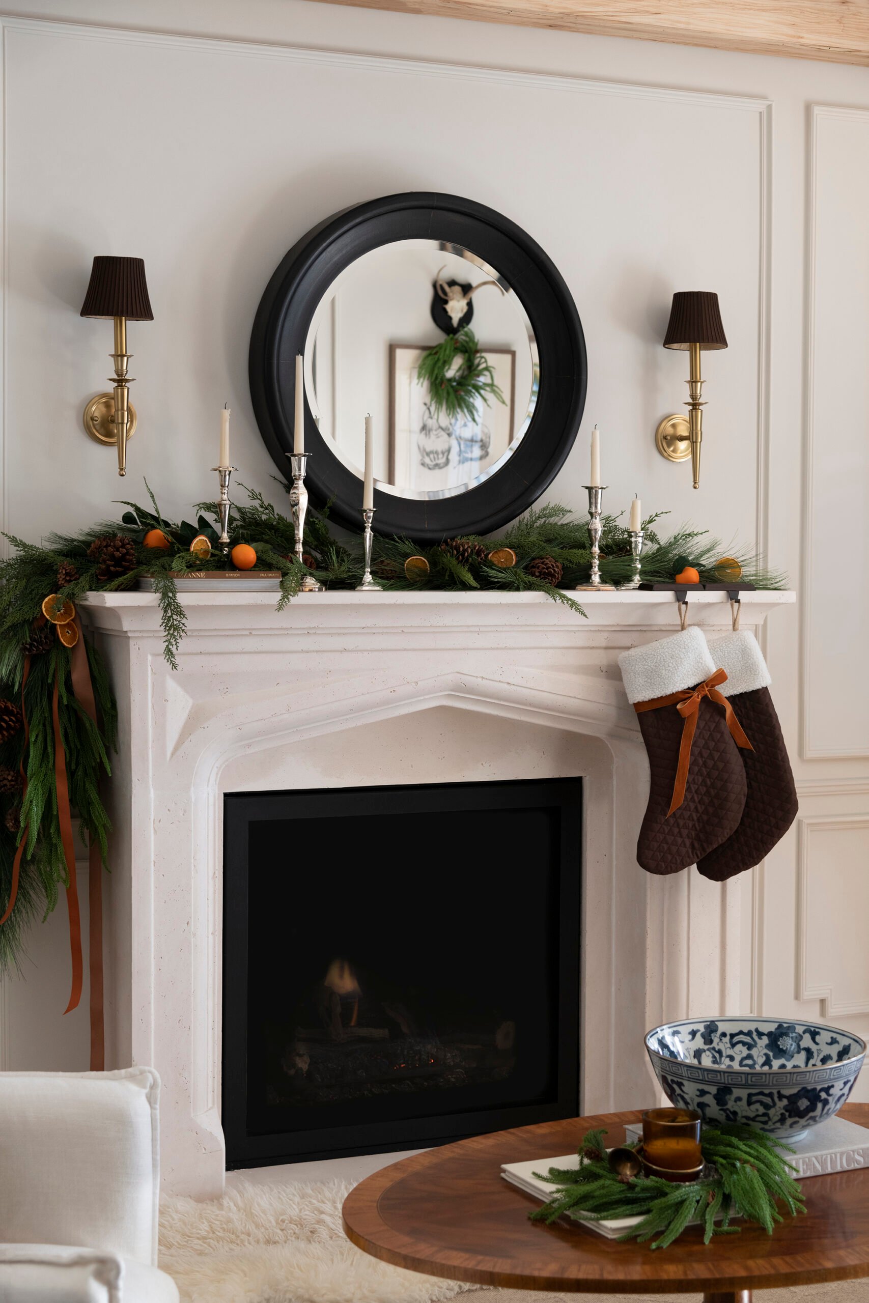 Christmas Tour: the Holiday Decorated Living Room - roomfortuesday.com