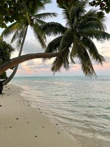Sailing French Polynesia - roomfortuesday.com